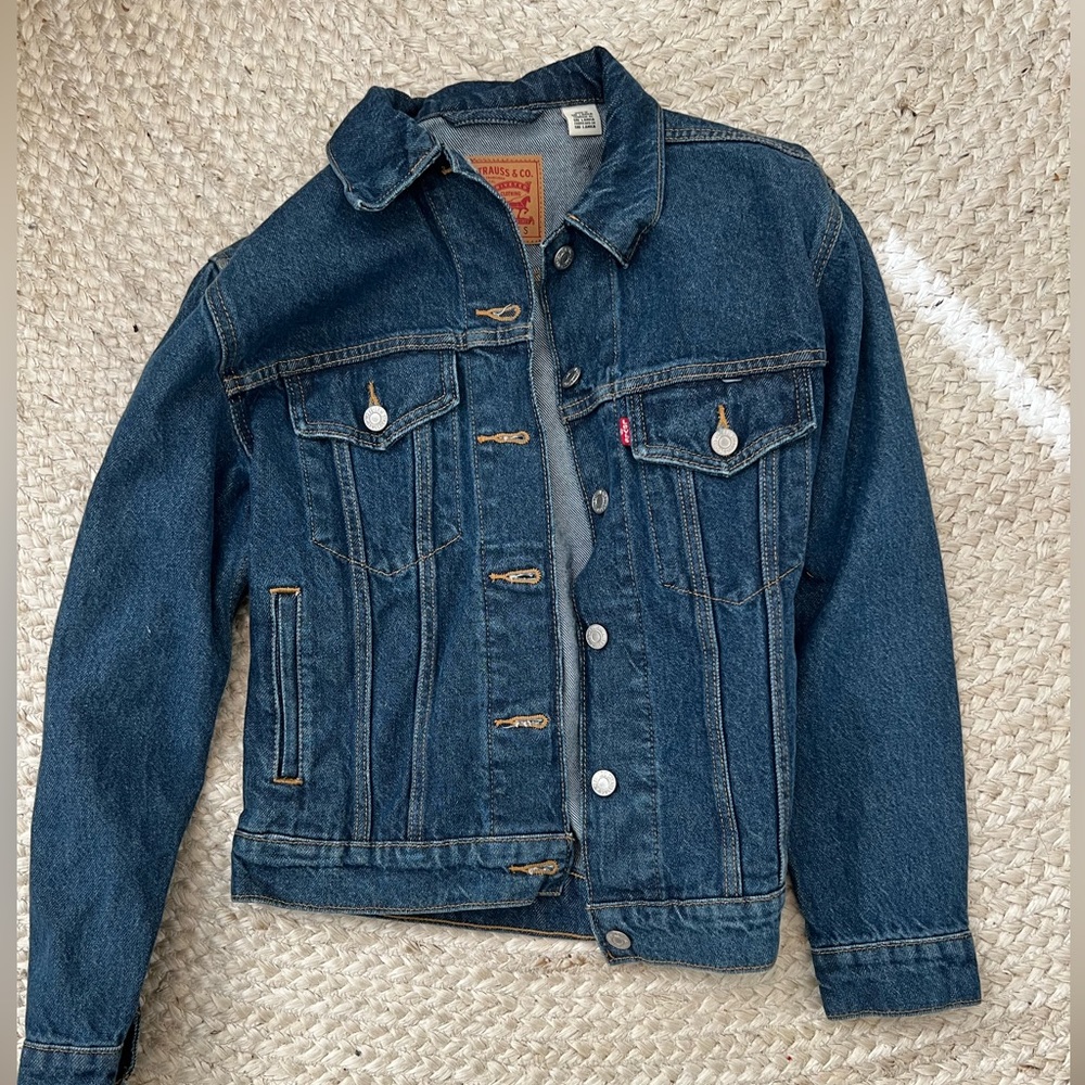 Levi denim jean jacket